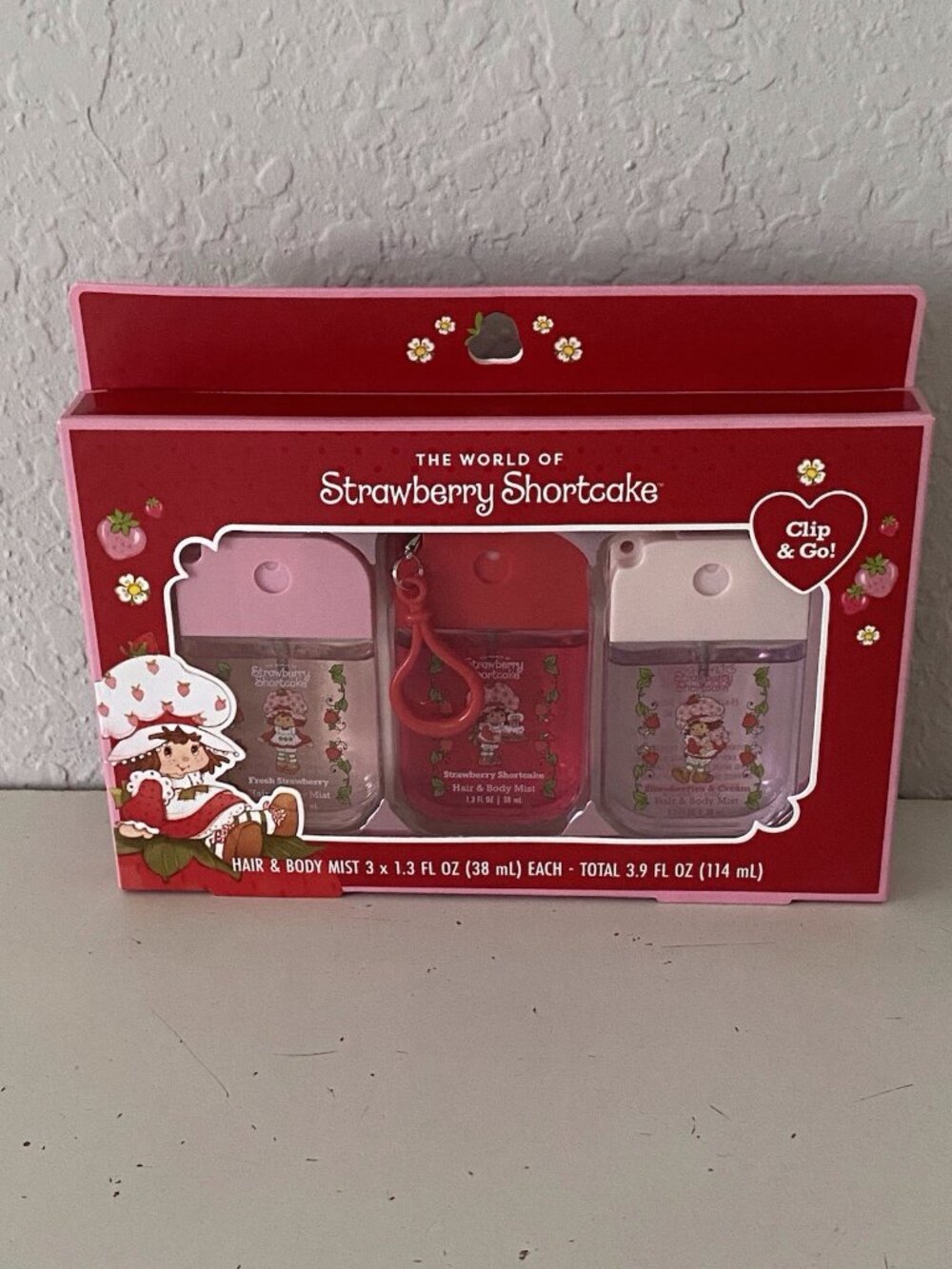 Set Of 3 Strawberry Shortcake Hair & Body Mist Clip & Go‎ 1.3 fl oz Fresh NEW